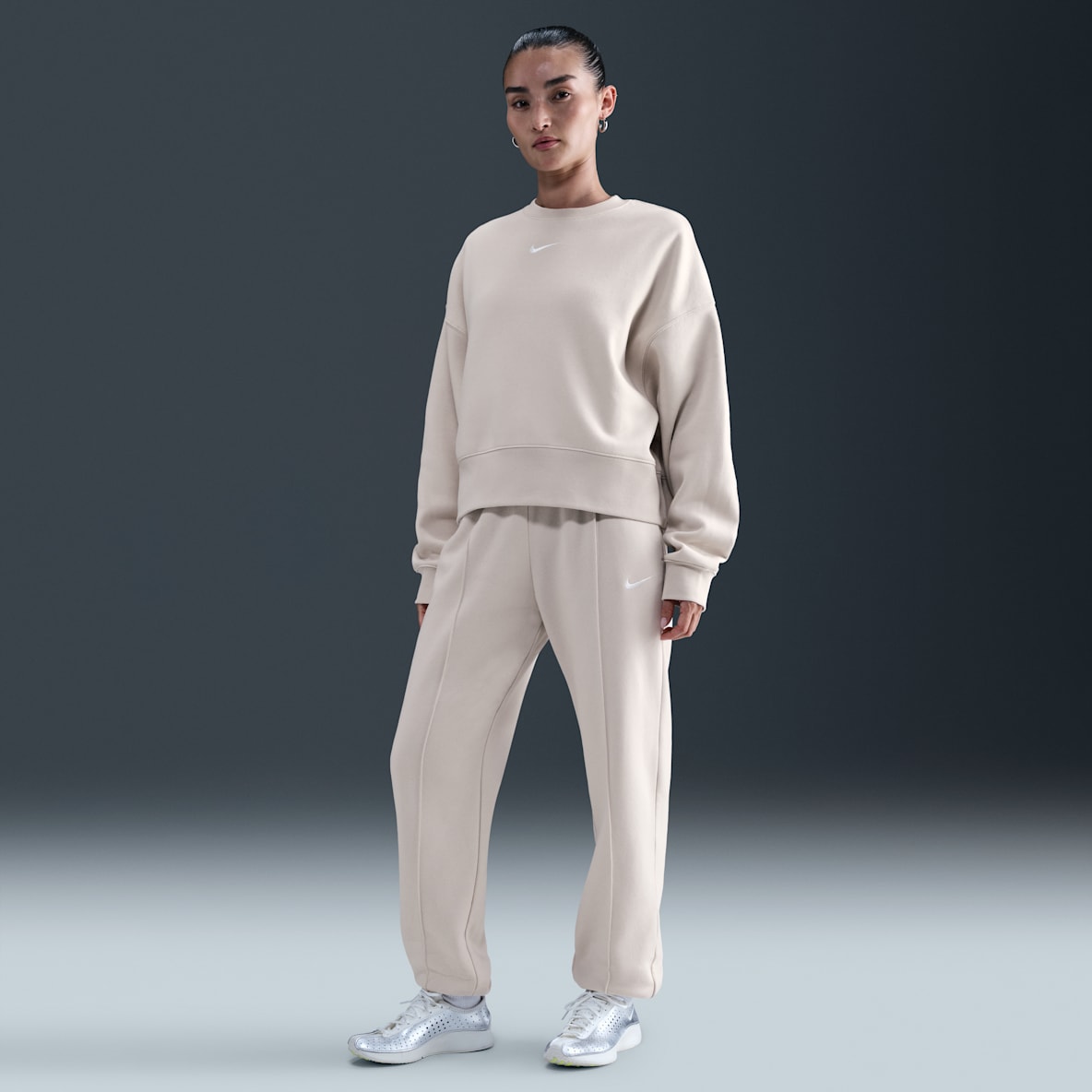 NIKE公式】 レディース ルーズフィット パンツ & タイツ【ナイキ公式通販】